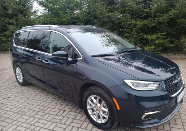 Chrysler Pacifica cena 139000 przebieg: 60327, rok produkcji 2021 z Białystok małe 667